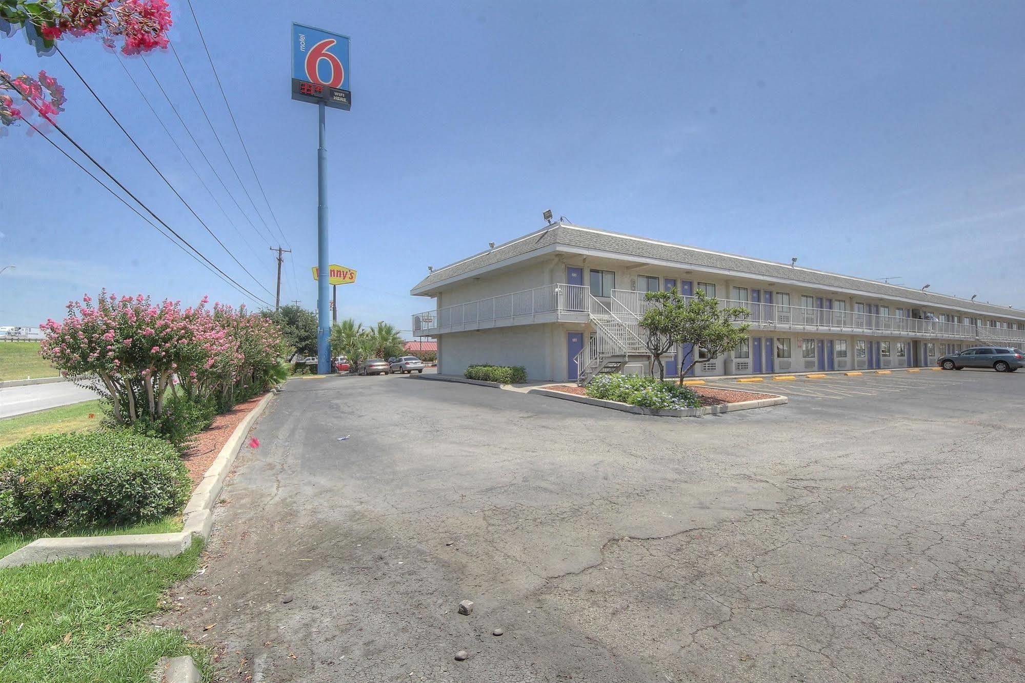 Motel 6-San Antonio, Tx - Fort Sam Houston Exterior foto